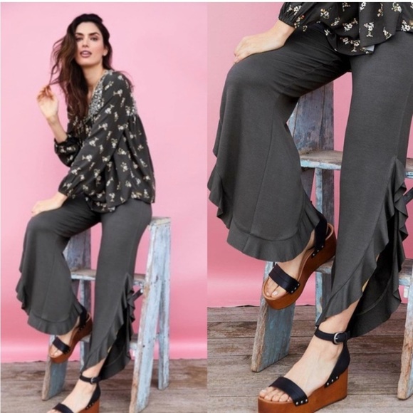 Matilda Jane Cascading Ruffle Leggings Pants - Grey - Picture 2 of 5